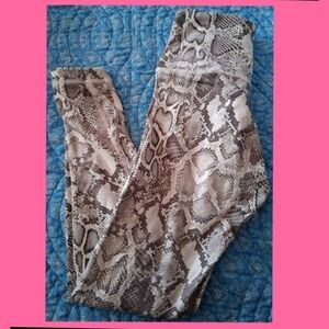 💐4/$10-Victoria's Secret Snake Print Leggings - Brown and Cream